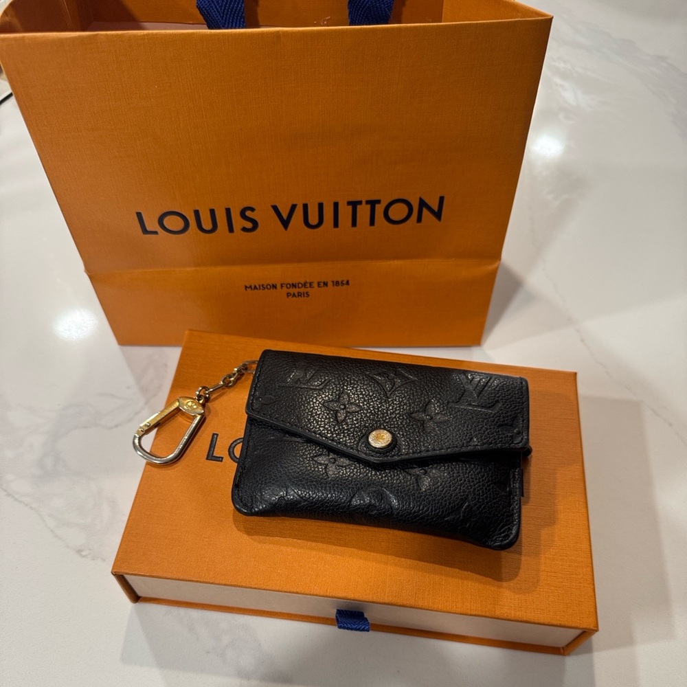 Louis Vuitton Monogram Empreinte Key Pouch in Noir